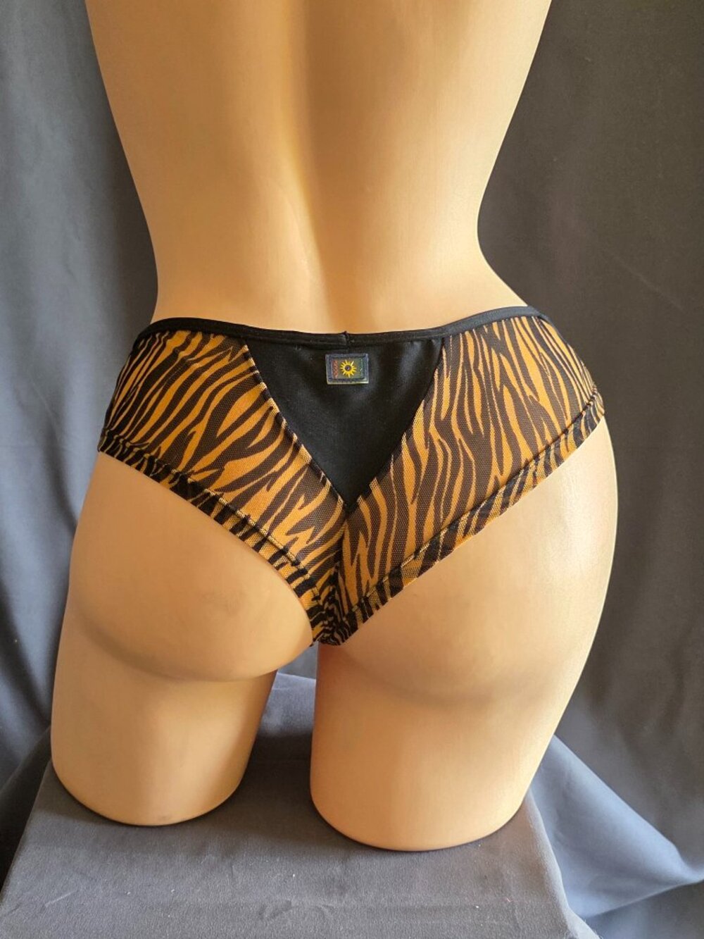 Animal Print Low Rise Front Cheek Shorts